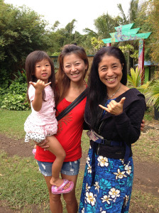 smaller size Fukushima mom and daughter and Yumi at Kokolulu